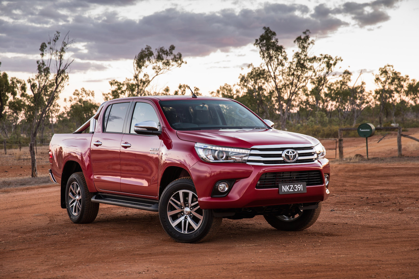 Hilux 2.4L à partir de 2016